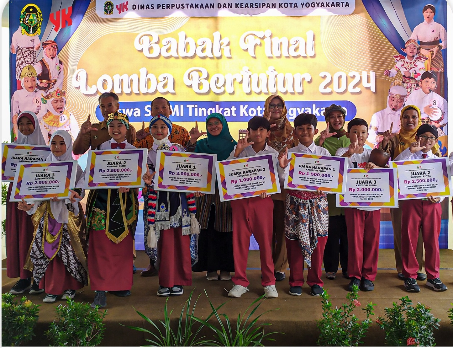Anindhita dan Altaf, Wakili Kota Yogyakarta dalam Lomba Bertutur Tingkat Provinsi DIY Tahun 2024
