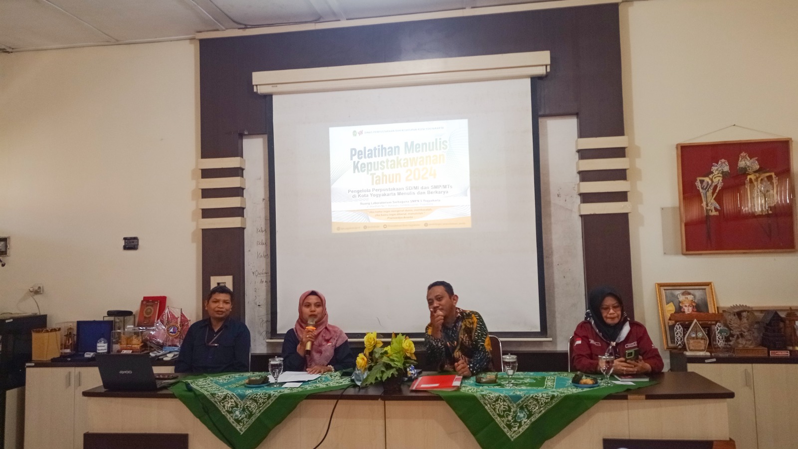 Kembangkan Kemampuan Menulis Pengelola Perpustakaan, DPK Selenggarakan Pelatihan Menulis Kepustakawanan